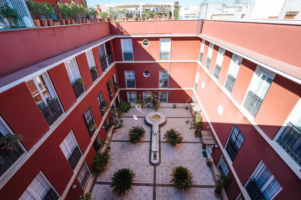 Lirio Suite Apartment - Private Parking Included Sewilla Zewnętrze zdjęcie